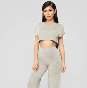 Fashion Nova Netflix and Chill Crop Top XS